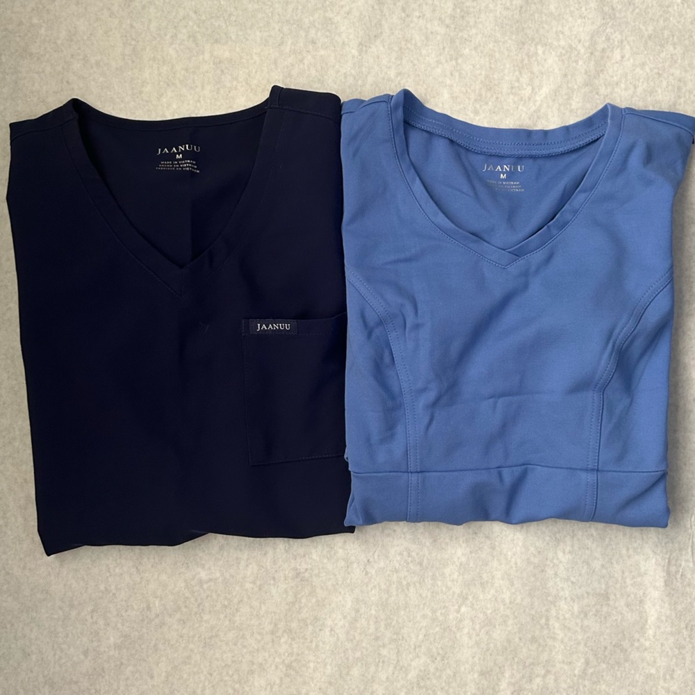 Jaanuu Women's 2 Pocket Medium Scrub Tops Bundle of 2 Blue & Navy Blue